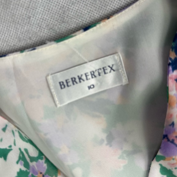 Size 10 Vintage BERKERTEX Dress Floral Beautiful - Picture 2 of 2